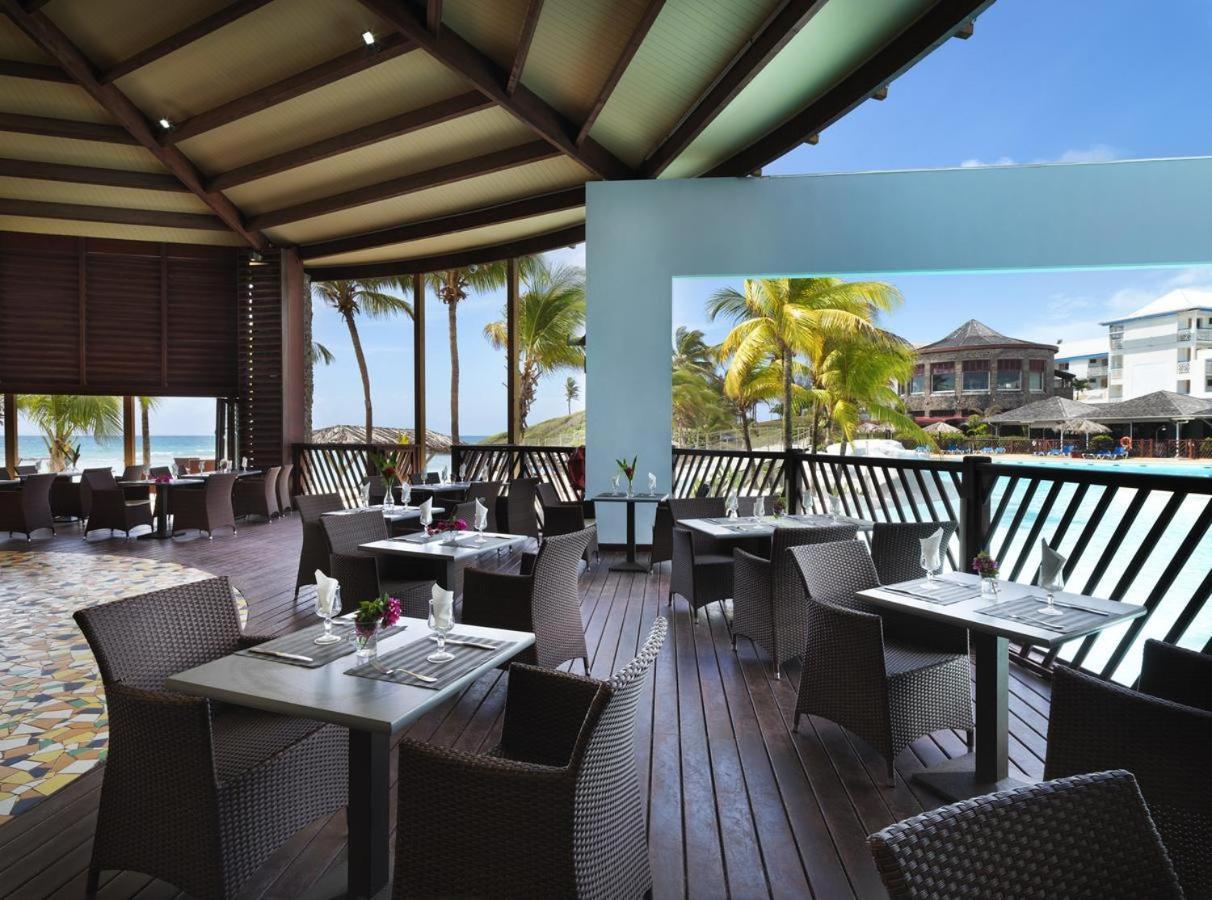 Romantique Et Bel Appartement En Bord De La Mer, Piscine Surveillee Et Belle Plage A 50M Saint-Francois  Exterior foto