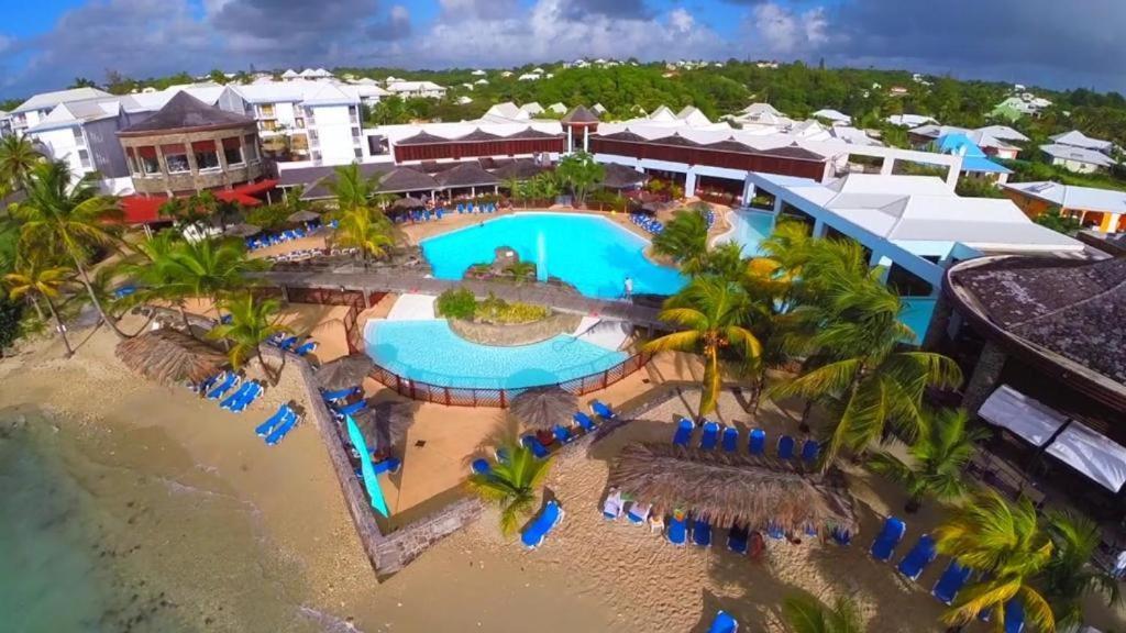 Romantique Et Bel Appartement En Bord De La Mer, Piscine Surveillee Et Belle Plage A 50M Saint-Francois  Exterior foto